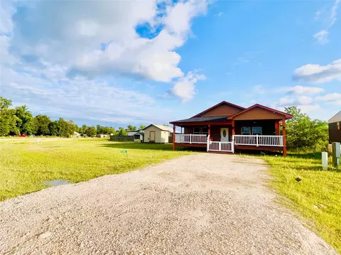54 Road 5203, Cleveland, TX 77327