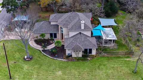 527 S Ohio Ave, La Porte, TX 77571