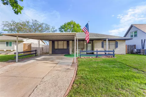 2918 15th Ave N, Texas City, TX 77590