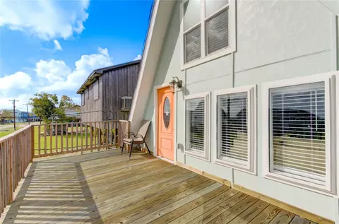 Exterior - 239 Redfish Dr, Freeport, TX 77541 photo 5 of 10