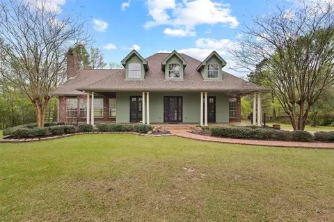 1801 Cub Trl, Orange, TX 77632