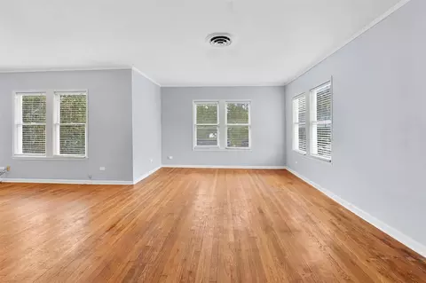 Living - 335 N Robb St, Trinity, TX 75862 photo 4 of 8