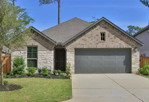 210 Brecon Buff Dr, Willis, TX 77318 photo 1