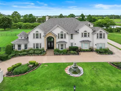 7914 Spring Village Dr, Spring, TX 77389 photo 1