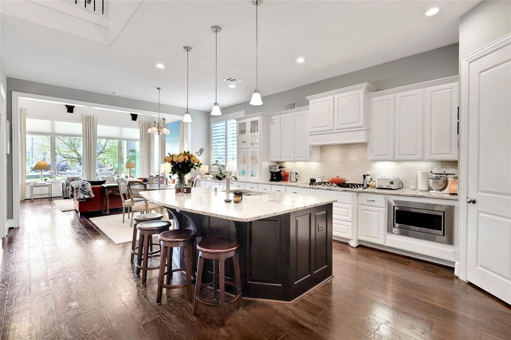 17915 Pecan Bayou Ln  