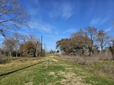 0 N Pine St, Arcola, TX 77583