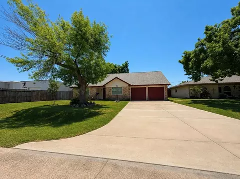 2818 Spa Dr, Deer Park, TX 77536