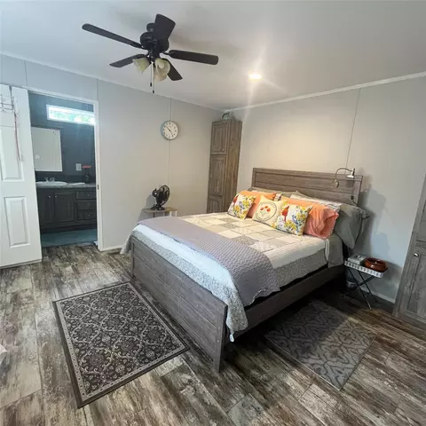 Bedroom - 5002 Fm 811, Centerville, TX 75833 photo 4 of 5