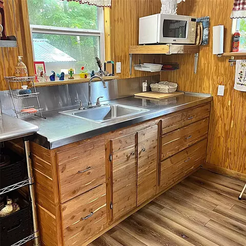 Kitchen - 5002 Fm 811, Centerville, TX 75833 photo 2 of 5