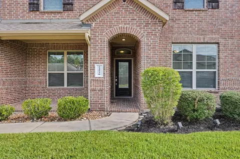 Exterior - 24526 Grayson Falls Ln, Spring, TX 77389 photo 5 of 8