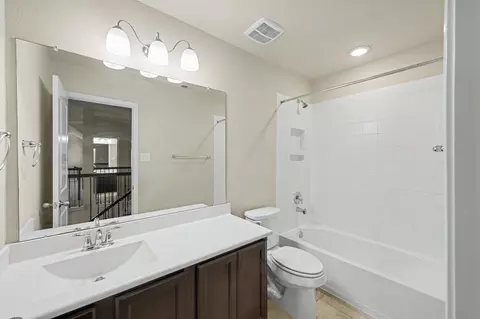 Bath - 24526 Grayson Falls Ln, Spring, TX 77389 photo 5 of 5
