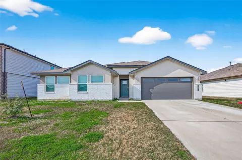 1826 Sandy Trail Ln, Richmond, TX 77469