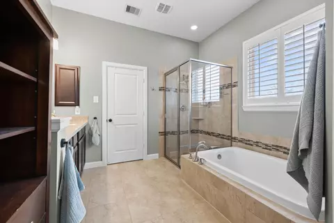 Bath - 3311 Sunlight Hill Ln, Spring, TX 77386 photo 1 of 5
