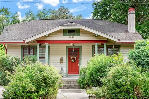1209 Bomar St, Houston, TX 77006