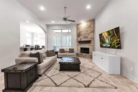 Living - 1735 Opal Trl, Willis, TX 77378 photo 2 of 2