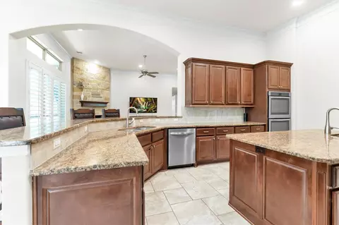 Kitchen - 1735 Opal Trl, Willis, TX 77378 photo 2 of 5