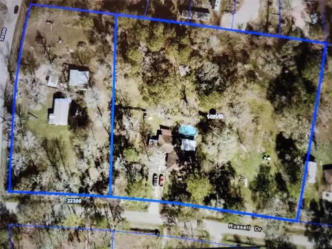 20371 Vick Dr 22401 Russell Dr, New Caney, TX 77357