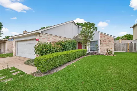 6510 Paso Del Sol Dr, Houston, TX 77083