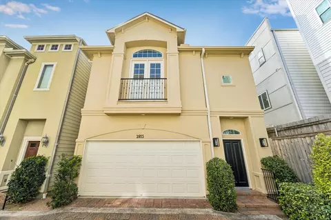 2813 Clinton Dr, Houston, TX 77020