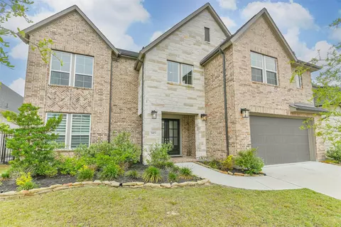 26923 Longwood Ledge Dr, Spring, TX 77389