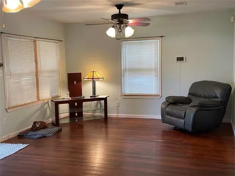 1241 E Kyle Rd, Clute, TX 77531 photo 1