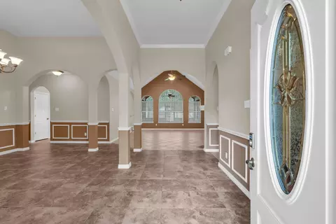 32510 Riverwood Dr, Magnolia, TX 77354