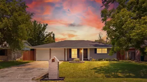 8526 Cedel Dr, Houston, TX 77055