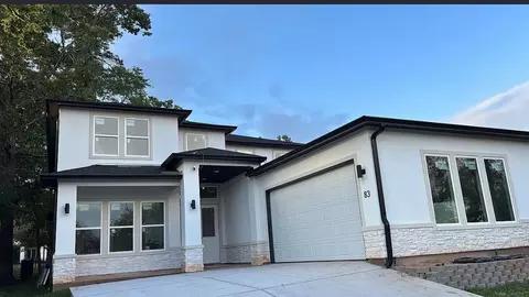 83 Creekwood Dr, Montgomery, TX 77356