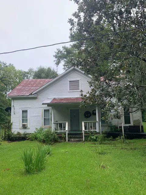 501 E Martin Luther King St, Kirbyville, TX 75956