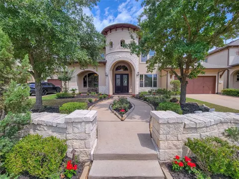 7711 Reseda St, Sugar Land, TX 77479