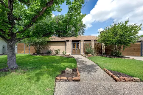 13026 Thatcher Dr, Houston, TX 77077
