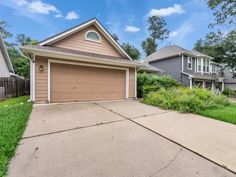 7914 Sinfonia Dr, Houston, TX 77040