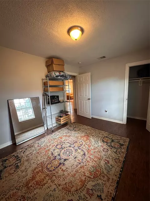 Bedroom - 4802 Eppes St, Houston, TX 77021 photo 3 of 9