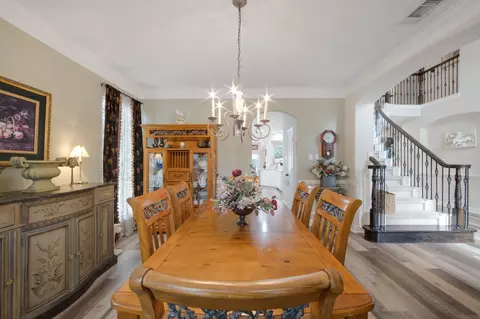 Dining - 9510 Ashdown Forest Dr, Spring, TX 77379 photo 2 of 3