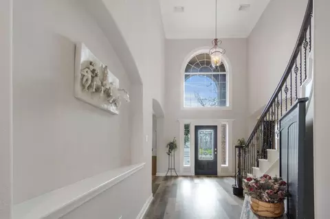 Entry Way - 9510 Ashdown Forest Dr, Spring, TX 77379 photo 3 of 12