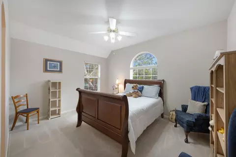 Bedroom - 9510 Ashdown Forest Dr, Spring, TX 77379 photo 2 of 3