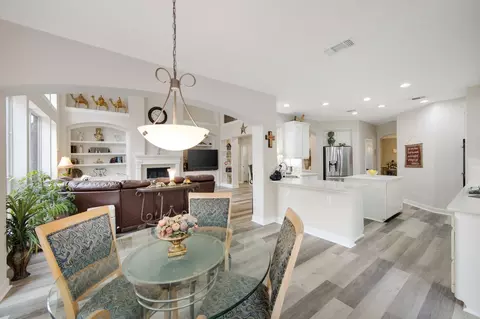 Dining - 9510 Ashdown Forest Dr, Spring, TX 77379 photo 1 of 3