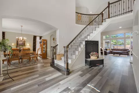 Entry Way - 9510 Ashdown Forest Dr, Spring, TX 77379 photo 4 of 12