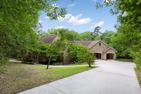 Exterior - 7421 Enchanted Stream Dr, Conroe, TX 77304 photo 13 of 15