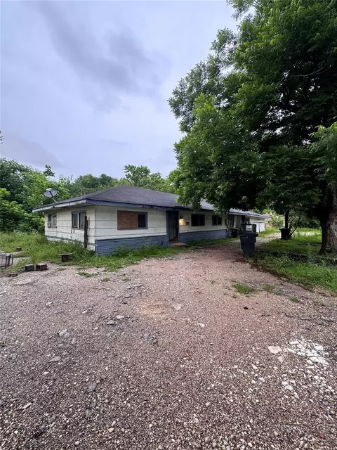 740 Millville Dr, Houston, TX 77091