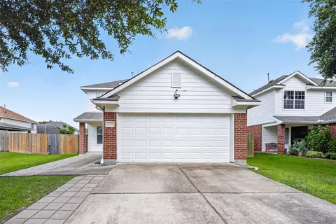 12710 Paso Del Flores Dr, Houston, TX 77045