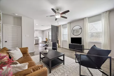 110 Skyshine Ct, Conroe, TX 77304