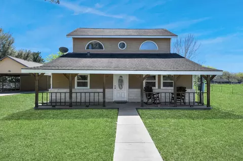 5420 August St, Alvin, TX 77511