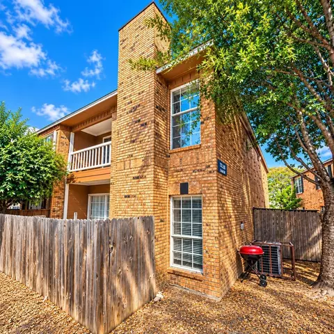 12380 Sandpiper Dr #405, Houston, TX 77035