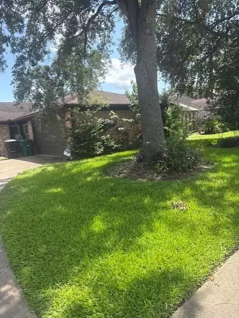 7955 Fawn Terrace Dr, Houston, TX 77071