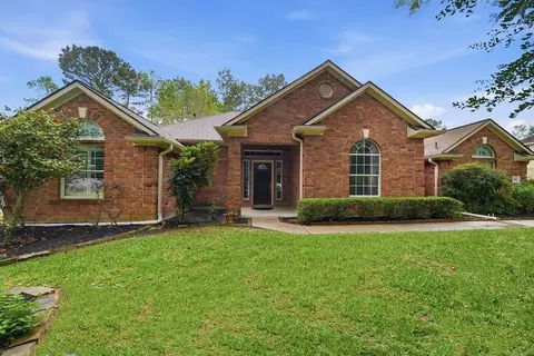 5803 Lotus Ln, Magnolia, TX 77354