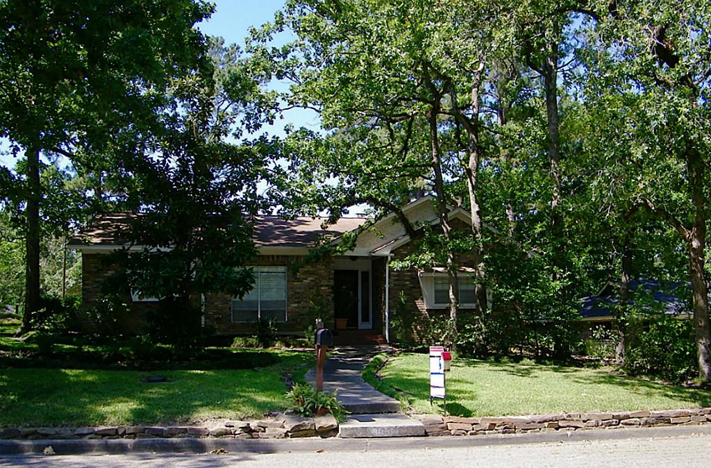 103 Shadylyn Dr, Conroe, TX 77304 photo 1