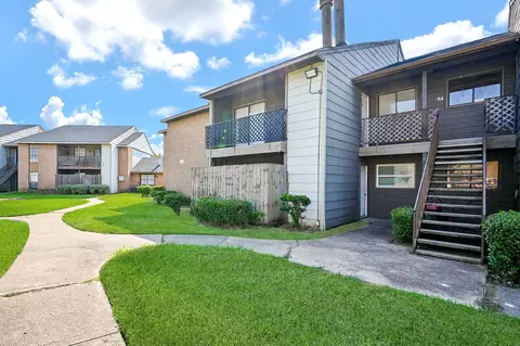 9090 S Braeswood Blvd #86, Houston, TX 77074