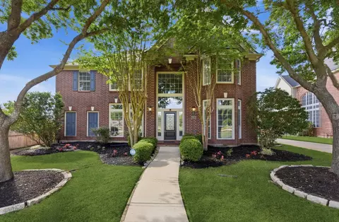 3922 Bivins Lake Cir, Richmond, TX 77406