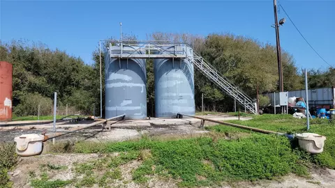 1908 2nd St, Texas City, TX 77623